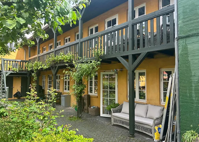 Vidunderligt Hus Med Gardhave - Midt I Centrum Brettevillesgade 16 A
